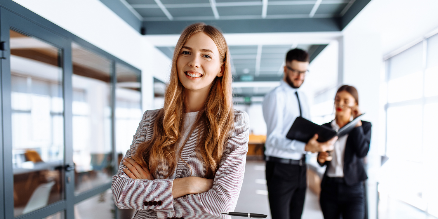 Frau im Büro