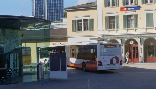 Schulen Baden: einfache Erreichbarkeit mit mit dem öffentlichen Verkehr