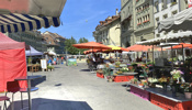 Markt besuchen bei Schulen Bern