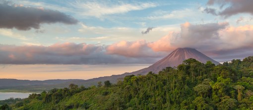 Einer der zahlreichen imposanten Vulkane Costa Ricas