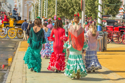 Feiernde beim Frühlingsfest Feria de Abril