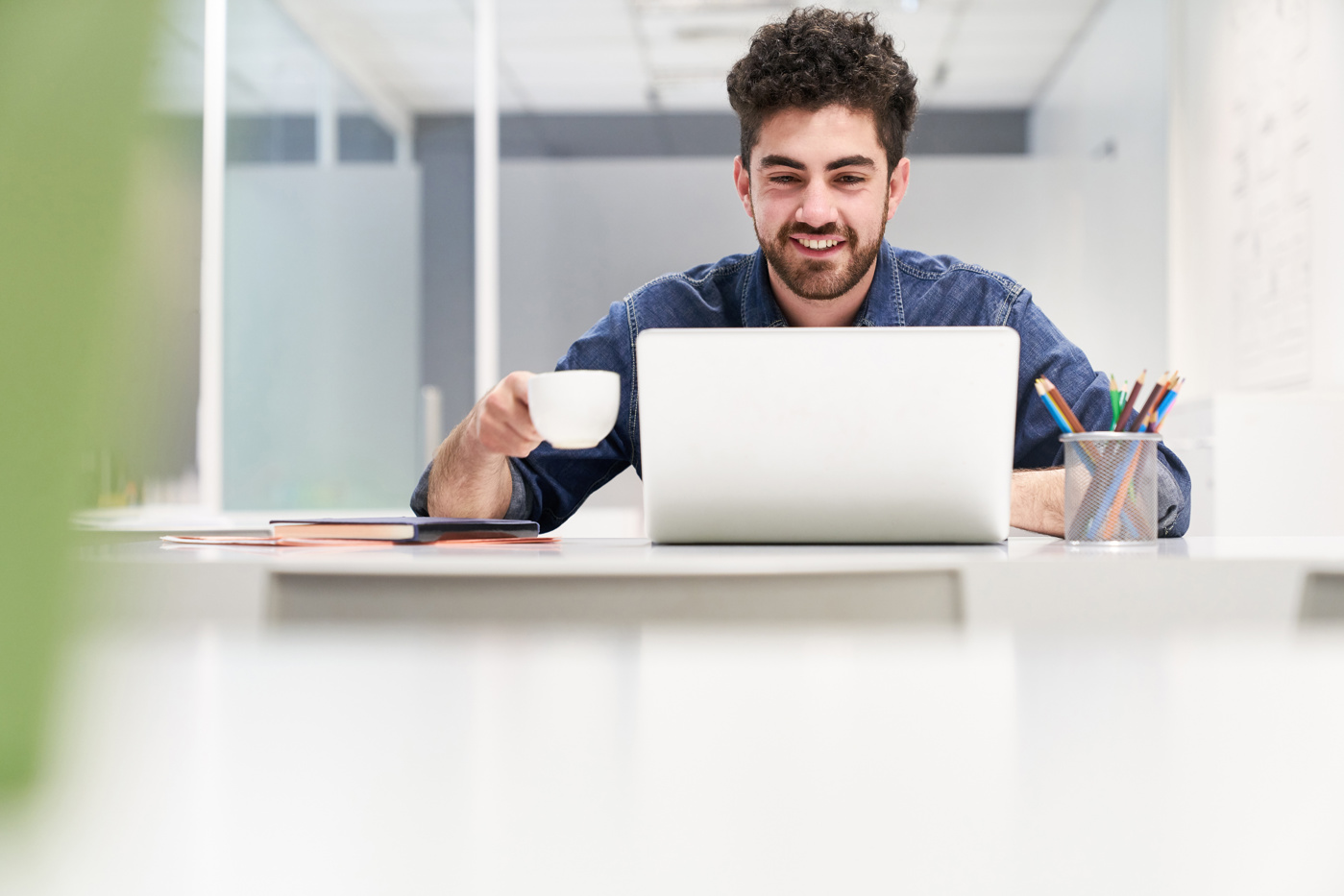 Industrial engineer UAS works in product management and analyzes the appropriate marketing for a new product.